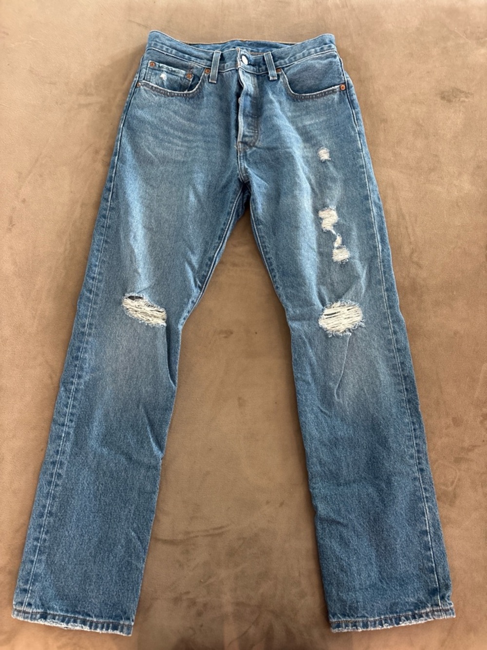 Levi's High-Rise Women's Distressed Blue Jeans